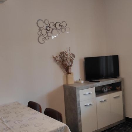 Apartman Iva Apartment Kaštela Екстериор снимка