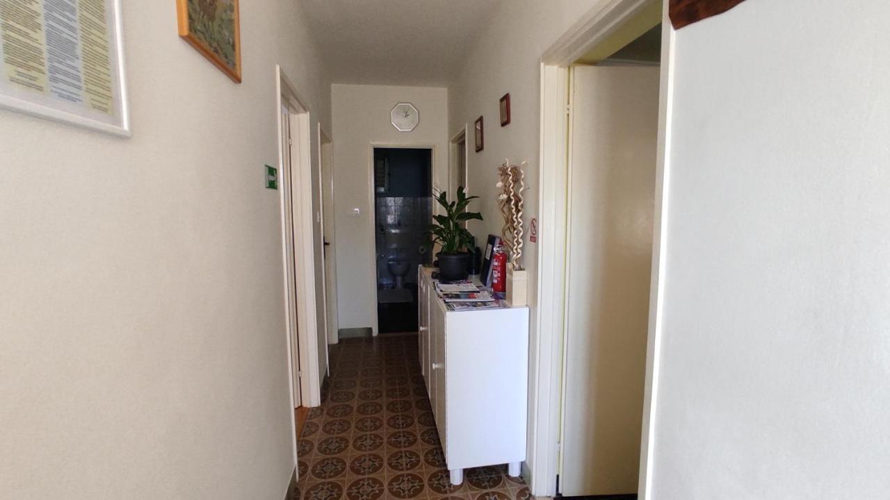 Apartman Iva Apartment Kaštela Екстериор снимка
