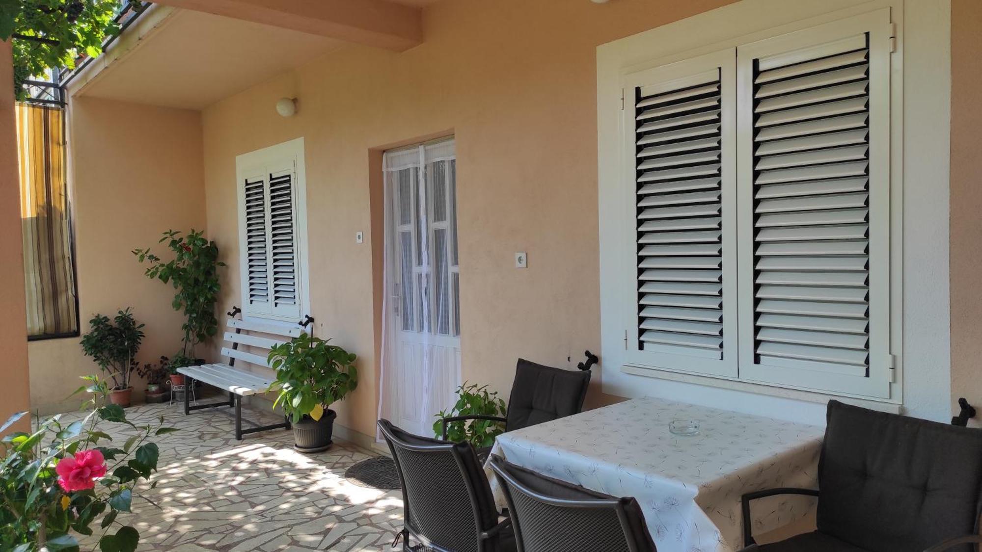 Apartman Iva Apartment Kaštela Екстериор снимка